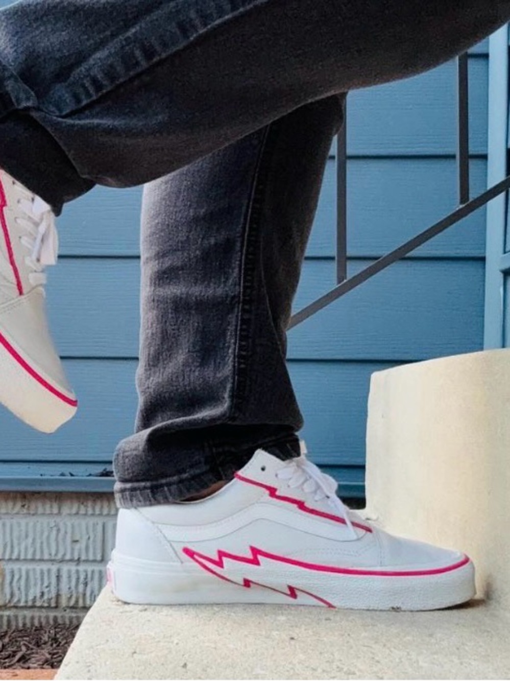 Vans Old Skool Bolt Pop Pink Glow White Leather Sneakers Size 7.5